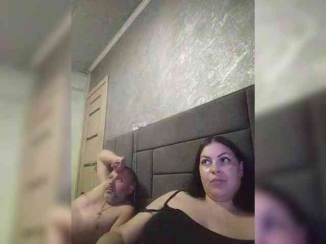Cleopatra1990 webcam