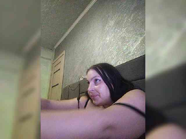 Model: Cleopatra1990