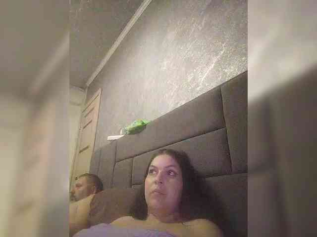 Cleopatra1990 webcam