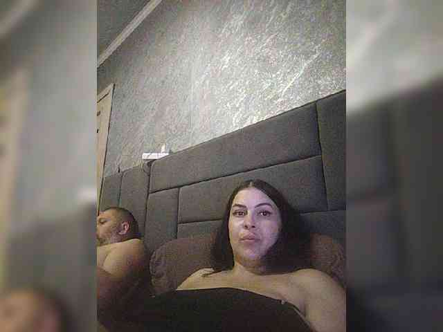 Cleopatra1990 webcam