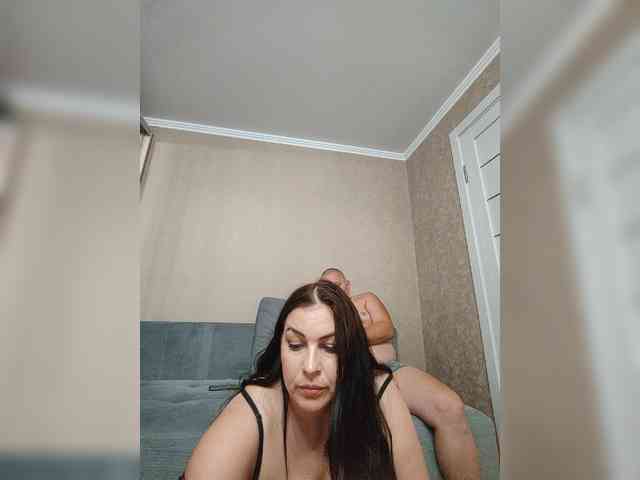 Cleopatra1990 webcam