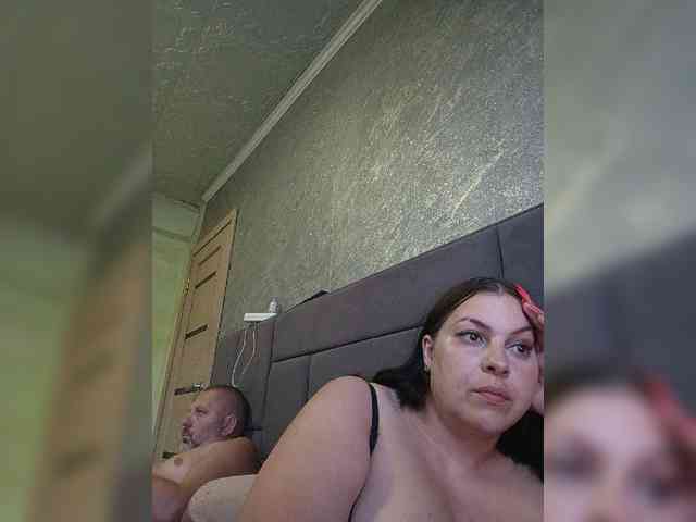 Cleopatra1990 webcam