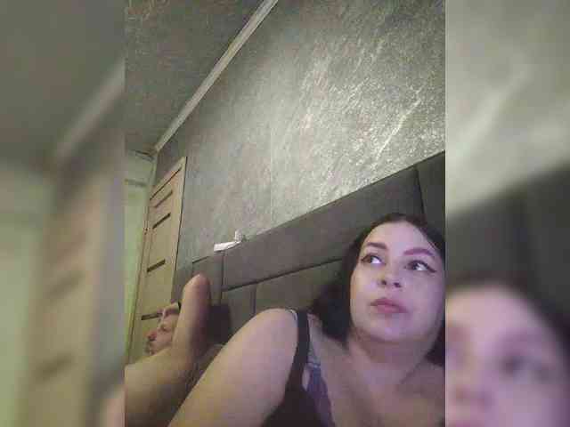 Cleopatra1990 webcam