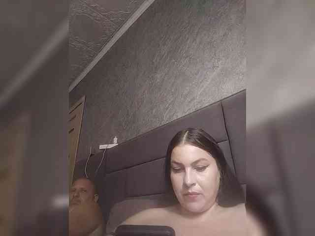 Cleopatra1990 webcam