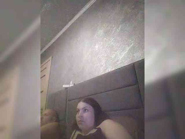 Cleopatra1990 webcam