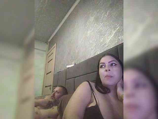 Cleopatra1990 webcam
