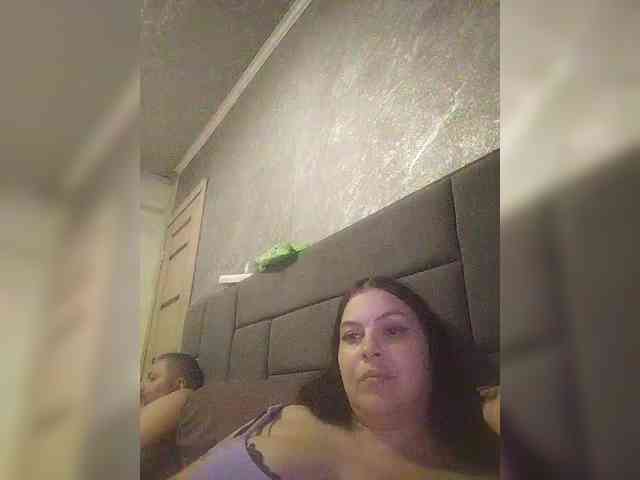 Cleopatra1990 webcam