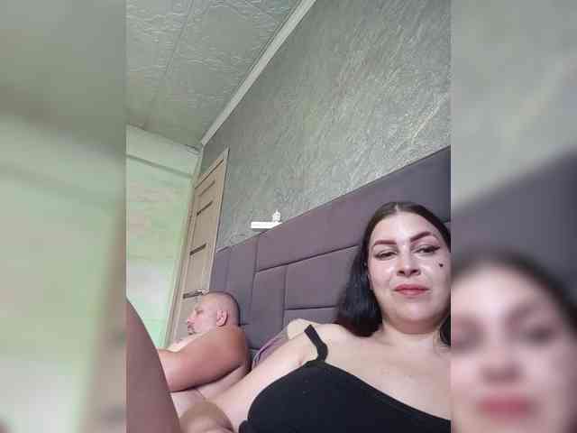 Cleopatra1990 webcam