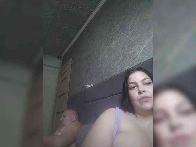 Cleopatra1990 webcam
