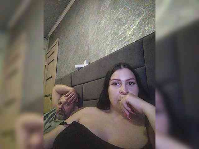 Cleopatra1990 webcam