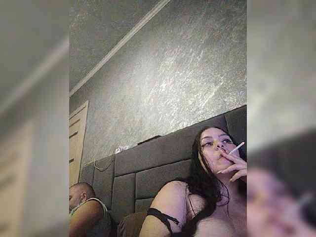 Cleopatra1990 webcam