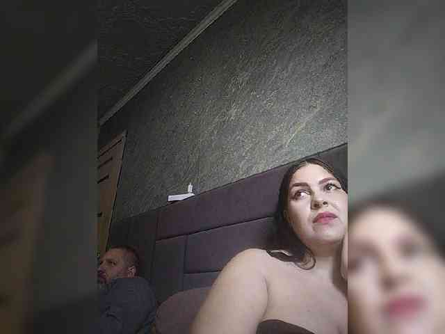 Cleopatra1990 webcam
