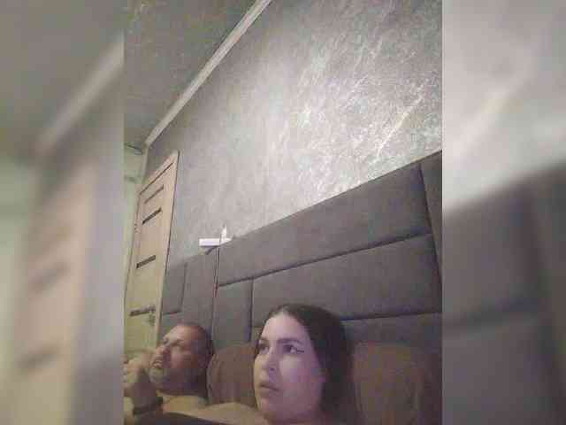 Cleopatra1990 webcam