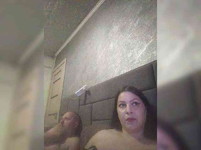 Cleopatra1990 webcam