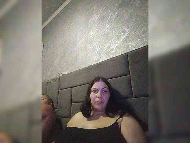 Cleopatra1990 webcam