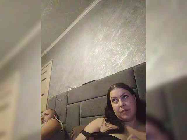 Cleopatra1990 webcam