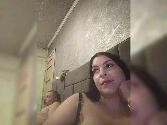 Cleopatra1990 webcam