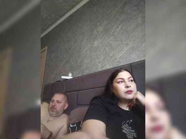 Cleopatra1990 webcam