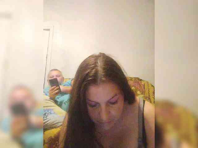 Cleopatra1990 webcam