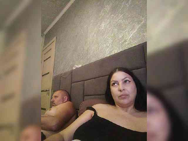 Cleopatra1990 webcam