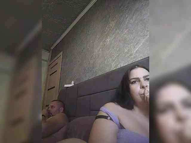 Cleopatra1990 webcam