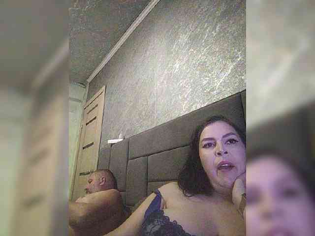 Cleopatra1990 webcam