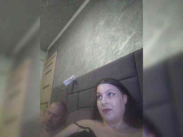 Cleopatra1990 webcam