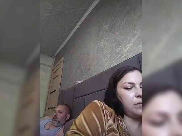 Cleopatra1990 webcam