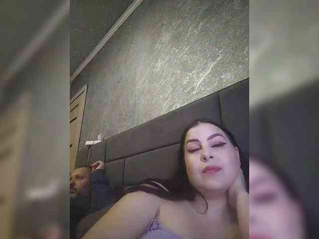 Cleopatra1990 webcam