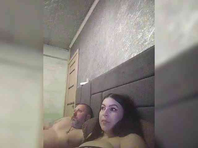 Cleopatra1990 webcam