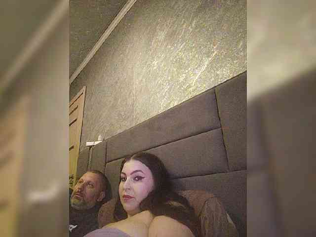 Cleopatra1990 webcam