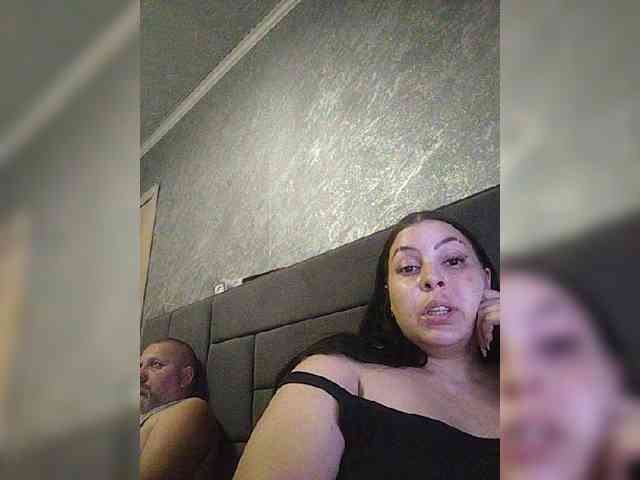 kissmabont Live Webcam on BongaCams