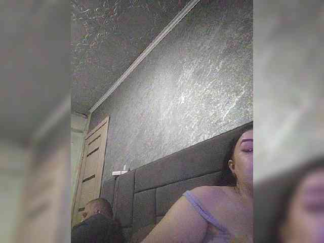 Cleopatra1990 webcam