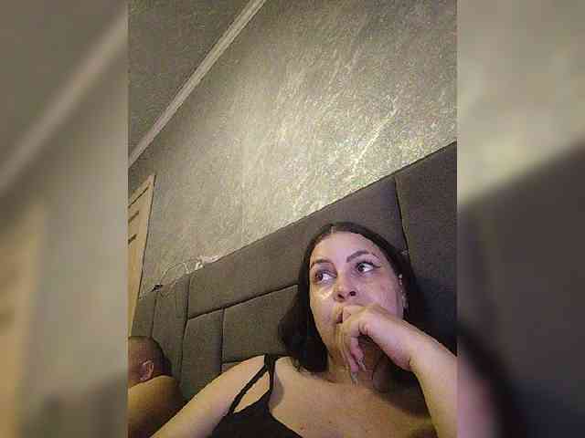 Cleopatra1990 webcam
