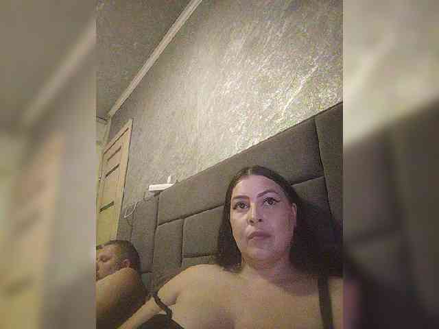 Cleopatra1990 webcam