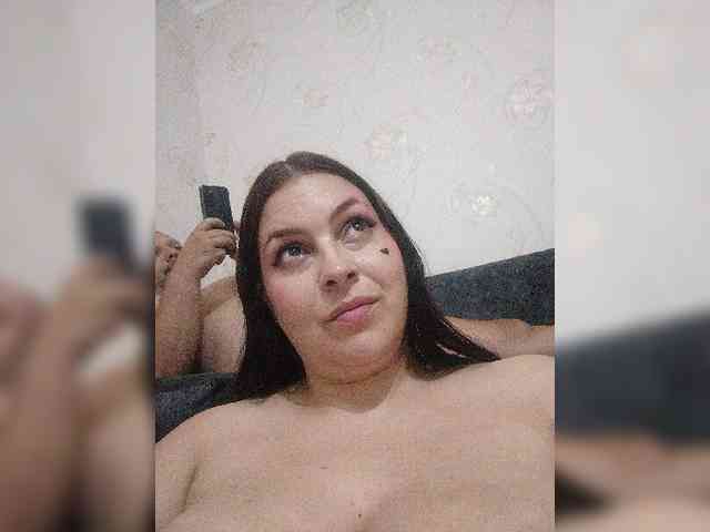 Model: Cleopatra1990