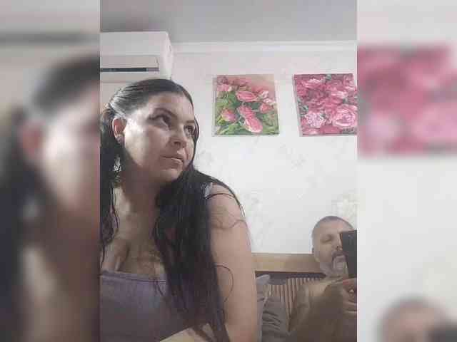 Cleopatra1990 webcam