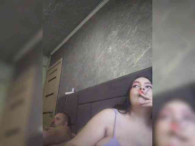 Cleopatra1990 webcam