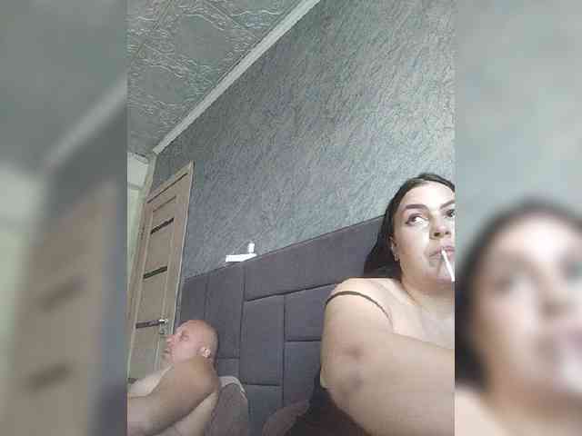 Cleopatra1990 webcam