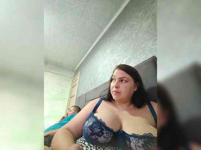 Cleopatra1990 webcam