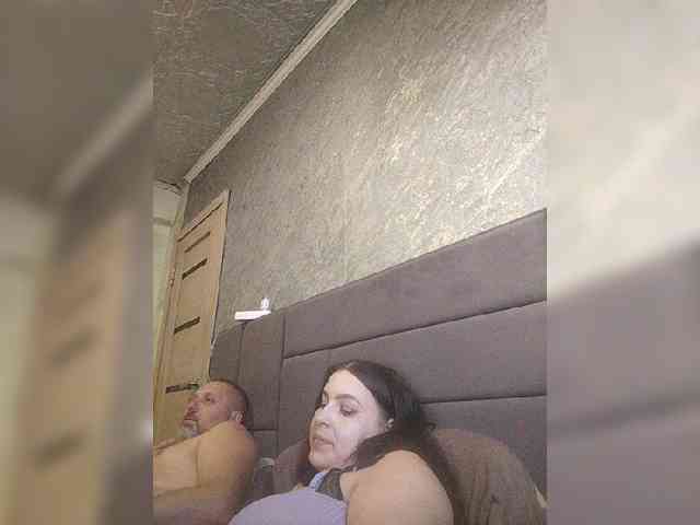 Cleopatra1990 webcam