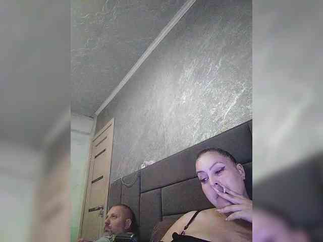 Cleopatra1990 webcam