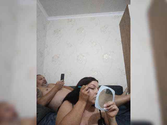 Cleopatra1990 webcam