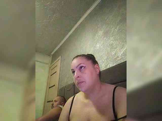 Cleopatra1990 webcam