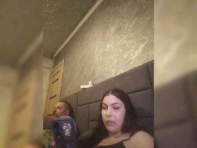Cleopatra1990 webcam