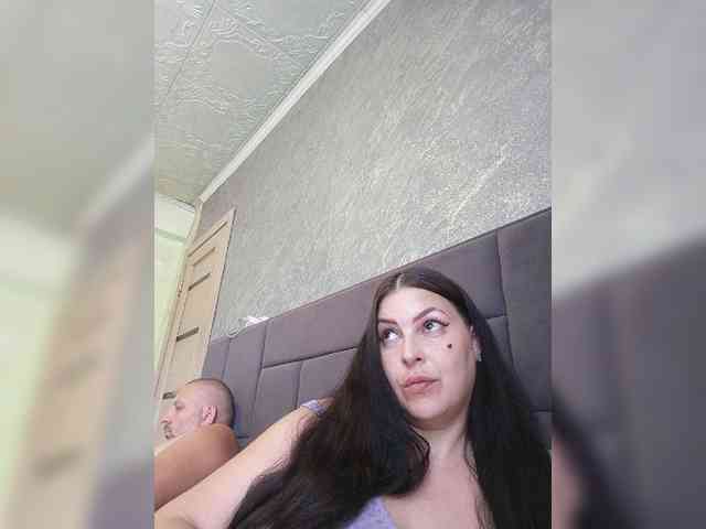 Cleopatra1990 webcam