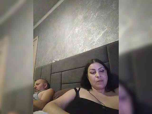 Cleopatra1990 webcam
