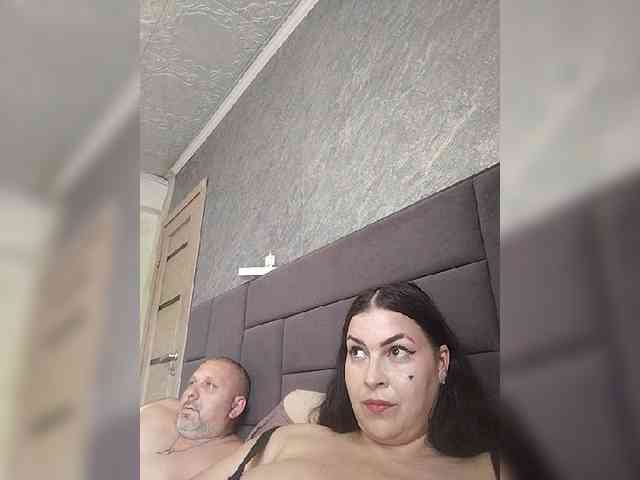 Cleopatra1990 webcam