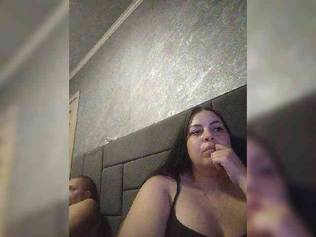 Cleopatra1990 webcam