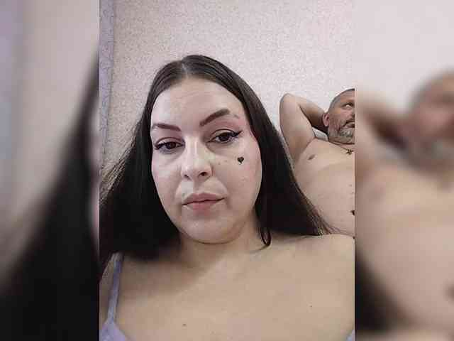 Cleopatra1990 webcam